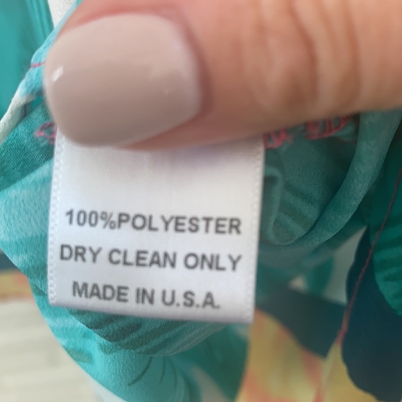 Glam geometric top size Medium like new - Picture 4 of 6